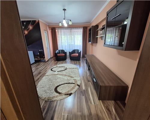 Apartament 3 camere de inchiriat zona Pacurari - Pizza Smile