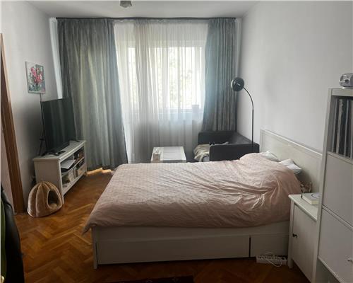 Apartament 2 camere Decomandat 52 mp in Mircea cel Batran