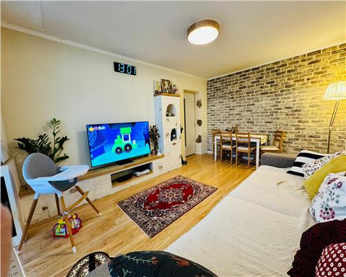 Apartament 4 camere Tatarasi