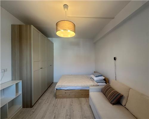 Apartament 1 camera de vanzare, 31 mp, Valea Lupului
