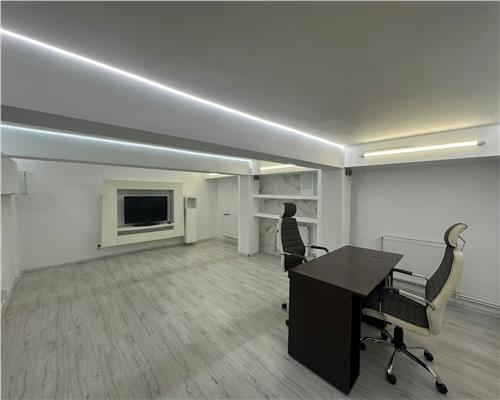 Spatiul comercial / birou de inchiriat, 60 mp - Pacurari / Statia RATP Blocurile Pacurari