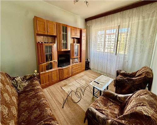 Apartament cu 4 camere in Dacia