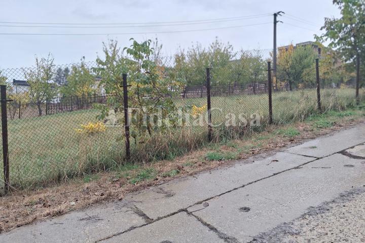 Teren de vanzare Rediu – foto 3