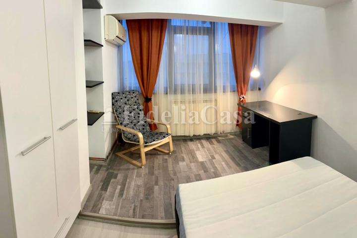 Apartament 1 camera de vanzare Centru
