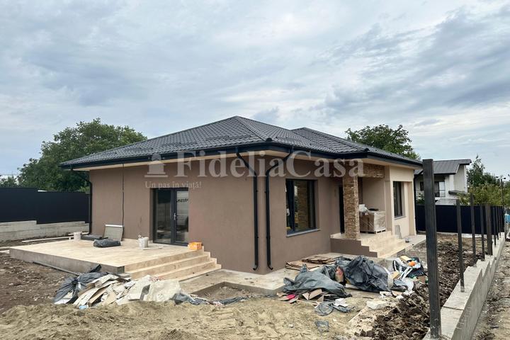 Casa/Vila plan parter 4 camere de vanzare - Tomesti – foto 2