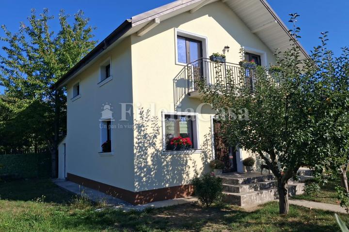 Vila de vanzare Valea Lupului