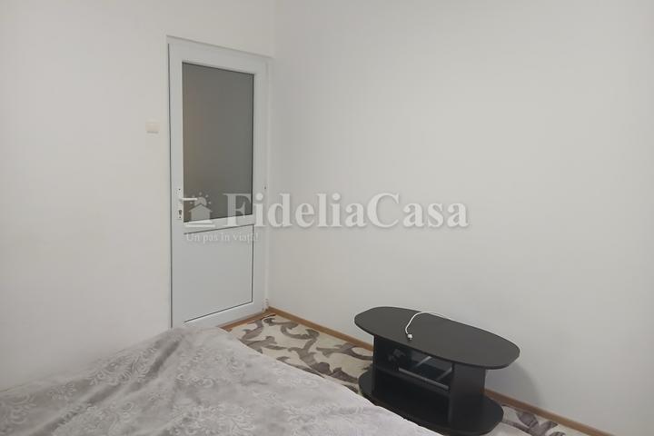 Camera in apartament cu 2 camere Zona Tatarasi – foto 3