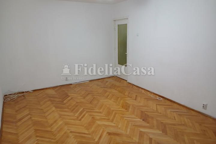 Apartament cu 2 camere nemobilat Zona Nicolina – foto 2