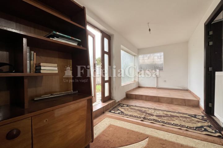 Casa cu 3 camere si o baie, de vanzare in Valea Adanca – foto 3