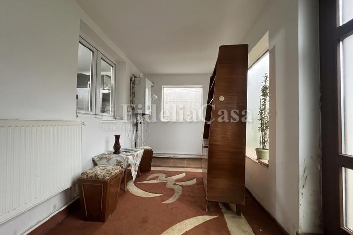 Casa cu 3 camere si o baie, de vanzare in Valea Adanca – foto 2