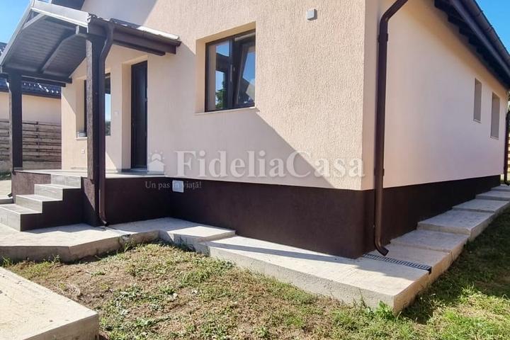 Vila cu 3 camere, 365mp teren, de vanzare in Horpaz – foto 2