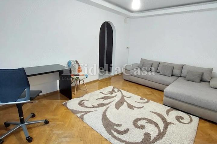 Apartament cu 2 camere Zona Podu Ros – foto 2