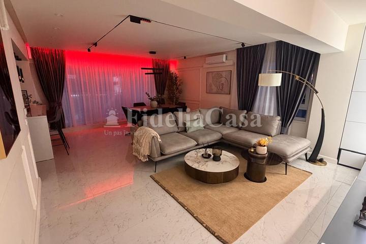 Penthouse Spectaculos – Atrium Garden | Terasă Panoramică | Priveliște Unică Asupra Iașului – foto 3