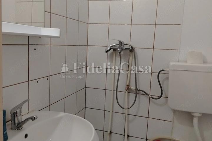 Garsonieră Zona Nicolina-vis a vis Hotel Victoria – foto 2