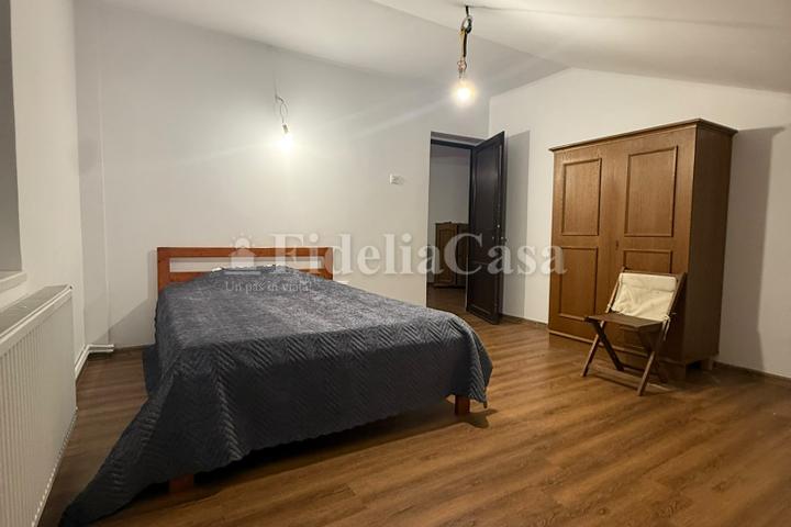 Apartament cu 4 camere in Zona Valea Lupului