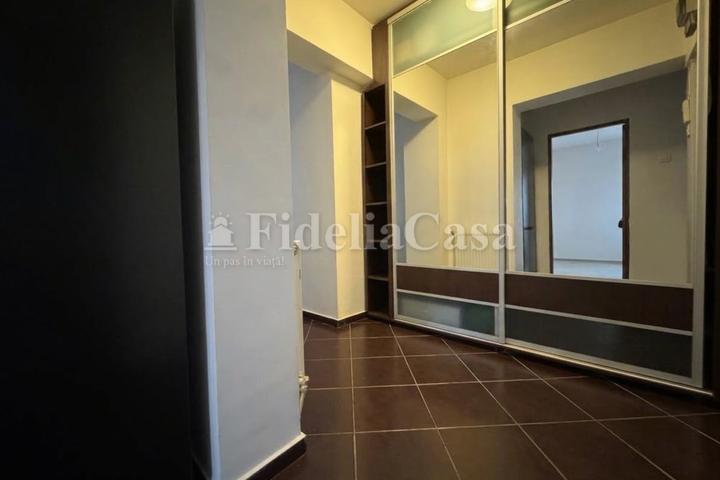 Apartament cu 3 camere, decomandat, 71,4 mp utili + boxă – Frumoasa – foto 2