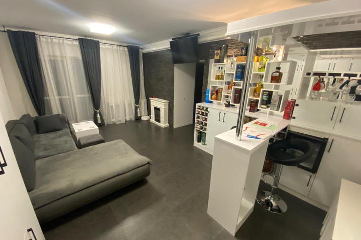 Apartament Nou 3 camere de vanzare Copou