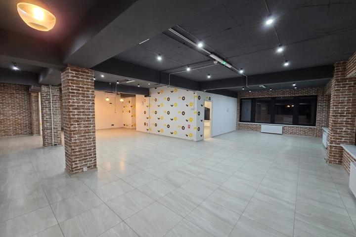 Spatiu comercial de inchiriat Valea Lupului
