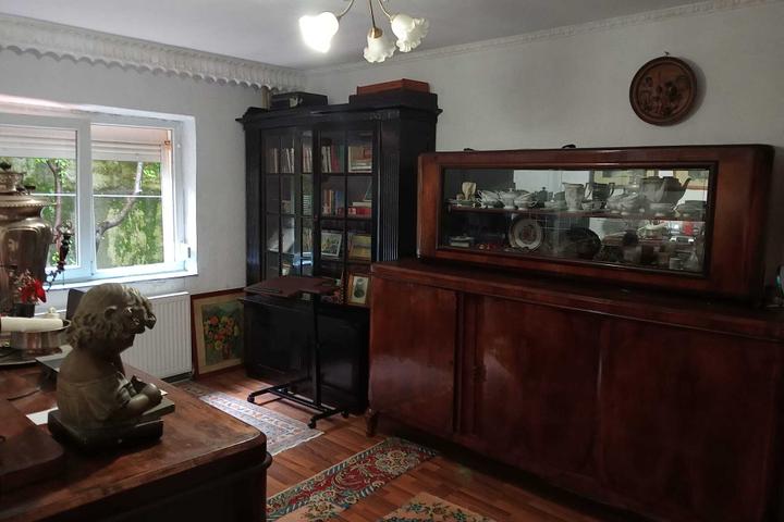 Apartament 4 camere de vanzare Tg Cucu - Podul de Fier