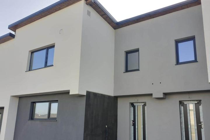 Vila de vanzare Valea Lupului