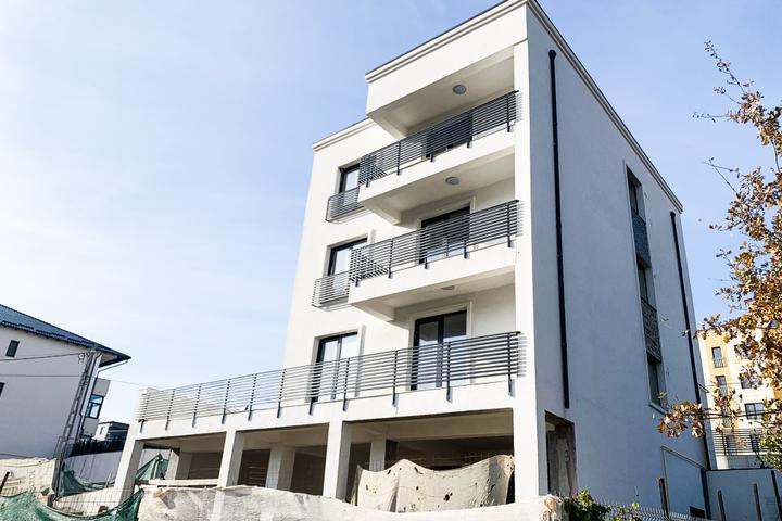 Apartament 3 camere de vanzare Iasi Ciurea Hlincea