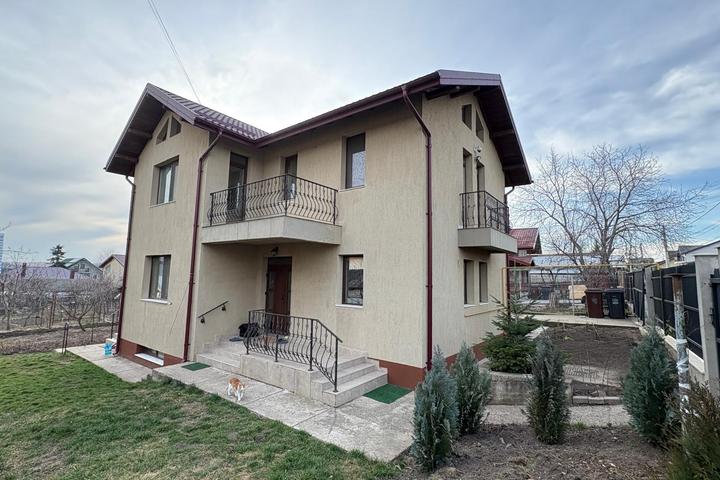 Vila de vanzare Tatarasi