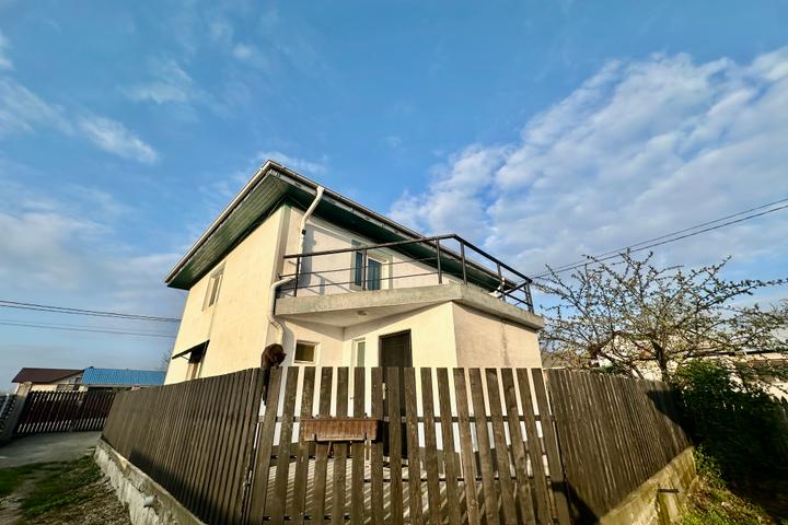 Vila de vanzare Miroslava
