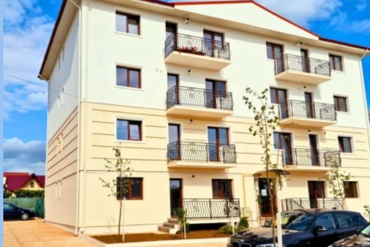 Apartament 2 camere de vanzare Lunca Cetatuii