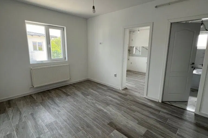 Apartament 2 camere de vanzare Lunca Cetatuii