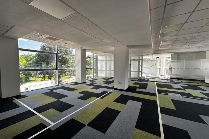 Spatiu comercial de inchiriat Podu Ros
