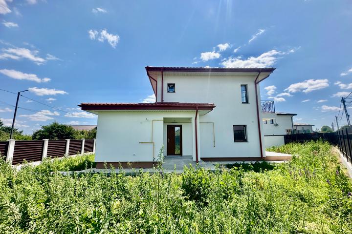 Vila de vanzare Vorovesti