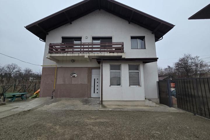 Vila de vanzare Lunca Cetatuii