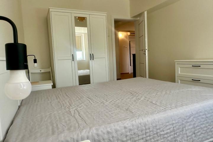 Apartament 3 camere de inchiriat Centru