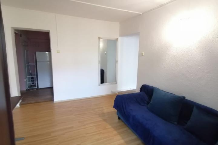 Apartament 2 camere de inchiriat Podu Ros