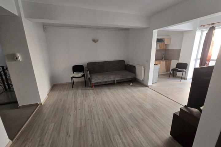 Apartament Nou 3 camere de vanzare Valea Lupului