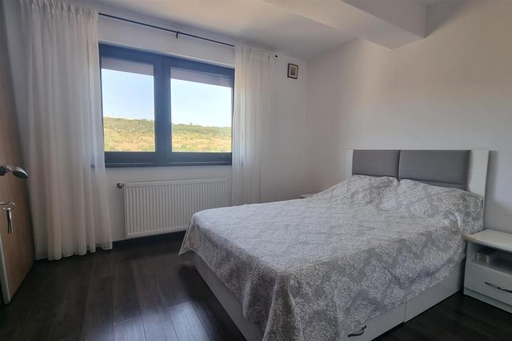 Apartament Nou 4 camere de vanzare Rediu