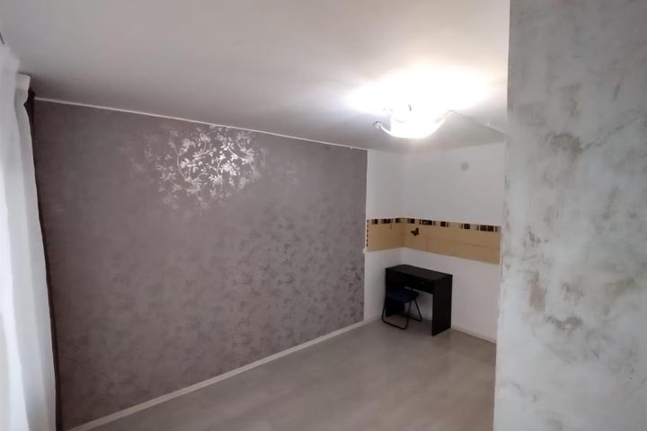 Camera de camin de vanzare Bularga Baza III