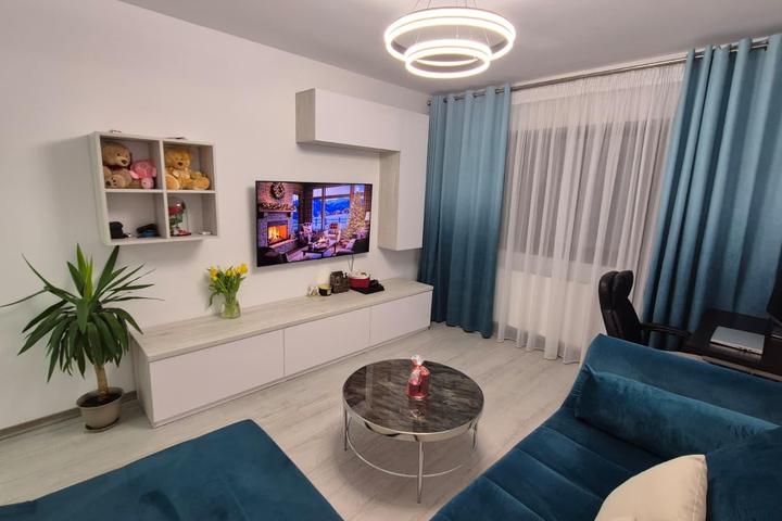 Apartament 2 camere cu terasa/grădină Galata