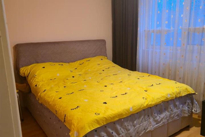 Apartament 2 camere de vanzare Podu Roș