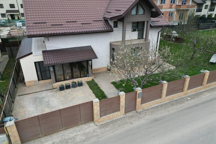 Vila P+M+Pod 6 camere 500mp teren - Valea Lupului Iasi