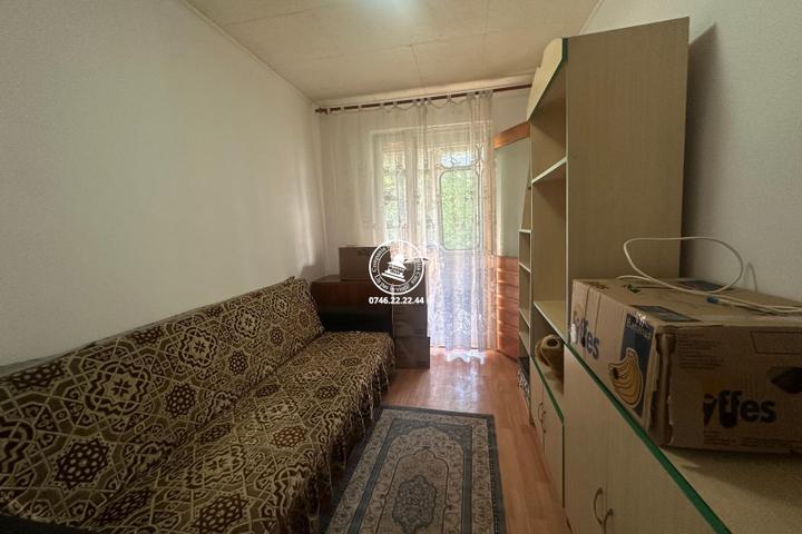 Apartament 3 camere de vanzare Alexandru cel Bun Iasi