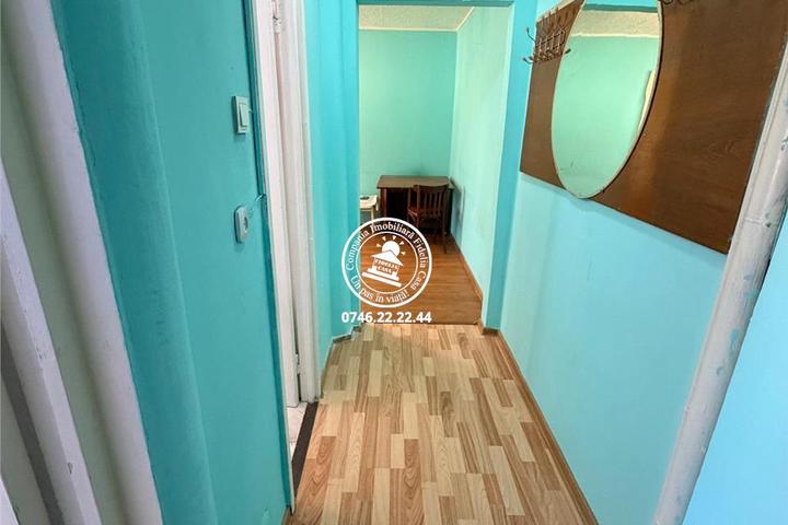 Apartament cu 3 camere Alexandru cel Bun Piata Voievozilor