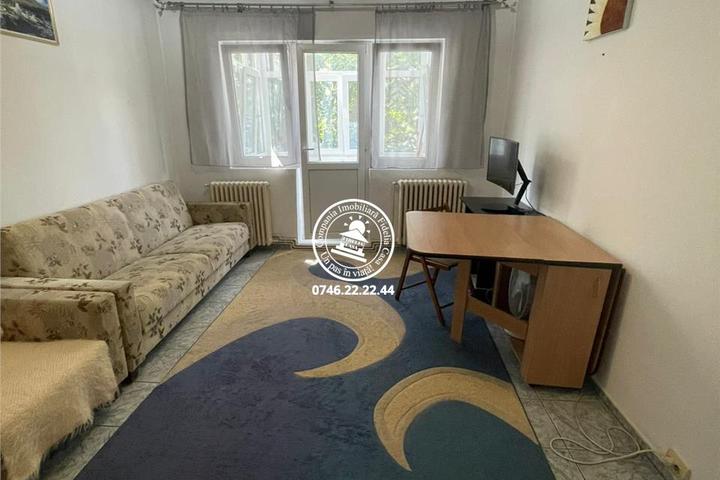 Apartament 2 camere de inchiriat zona Pacurari Moara de Foc
