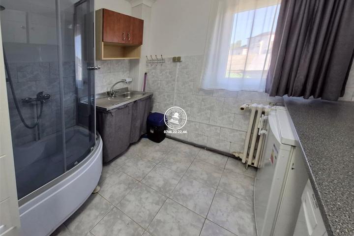 Garsoniera de vanzare zona Pasaj Bucium