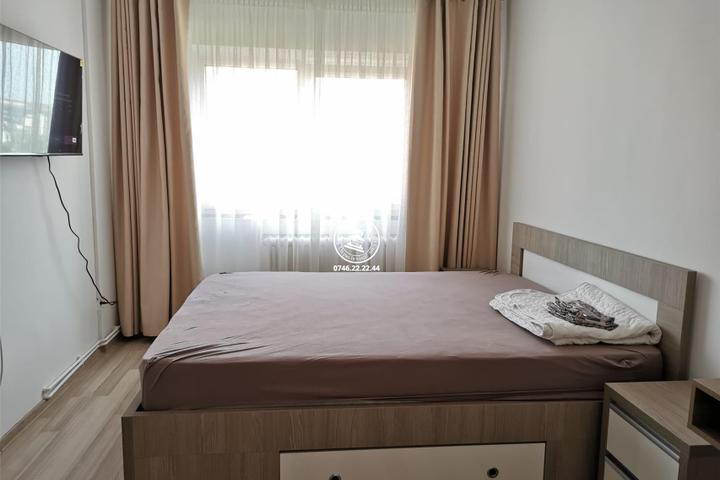 Apartament 2 camere decomandat renovat - Podu Ros