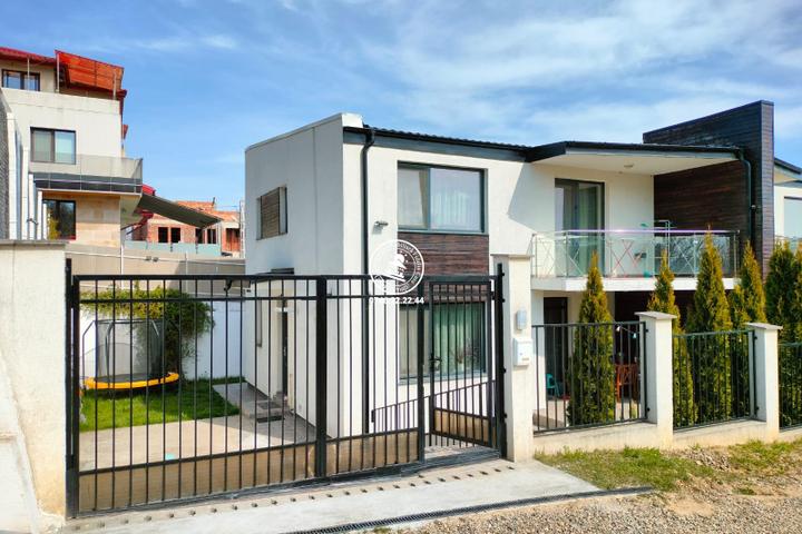 Duplex de vanzare Rediu