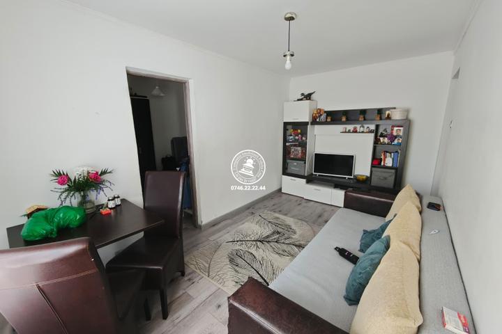 Apartament 3 Camere Tatarasi