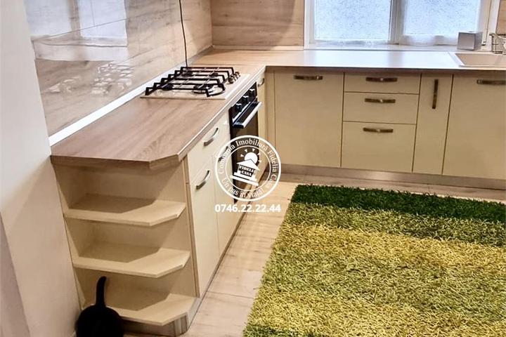 Apartament 3 camere de închiriat Copou