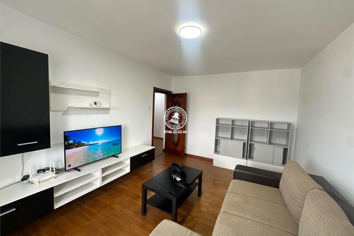 Apatament 3 Camere Centru-Bld Independetei