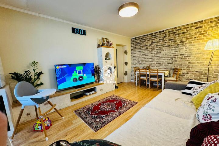 Apartament 4 camere Tatarasi